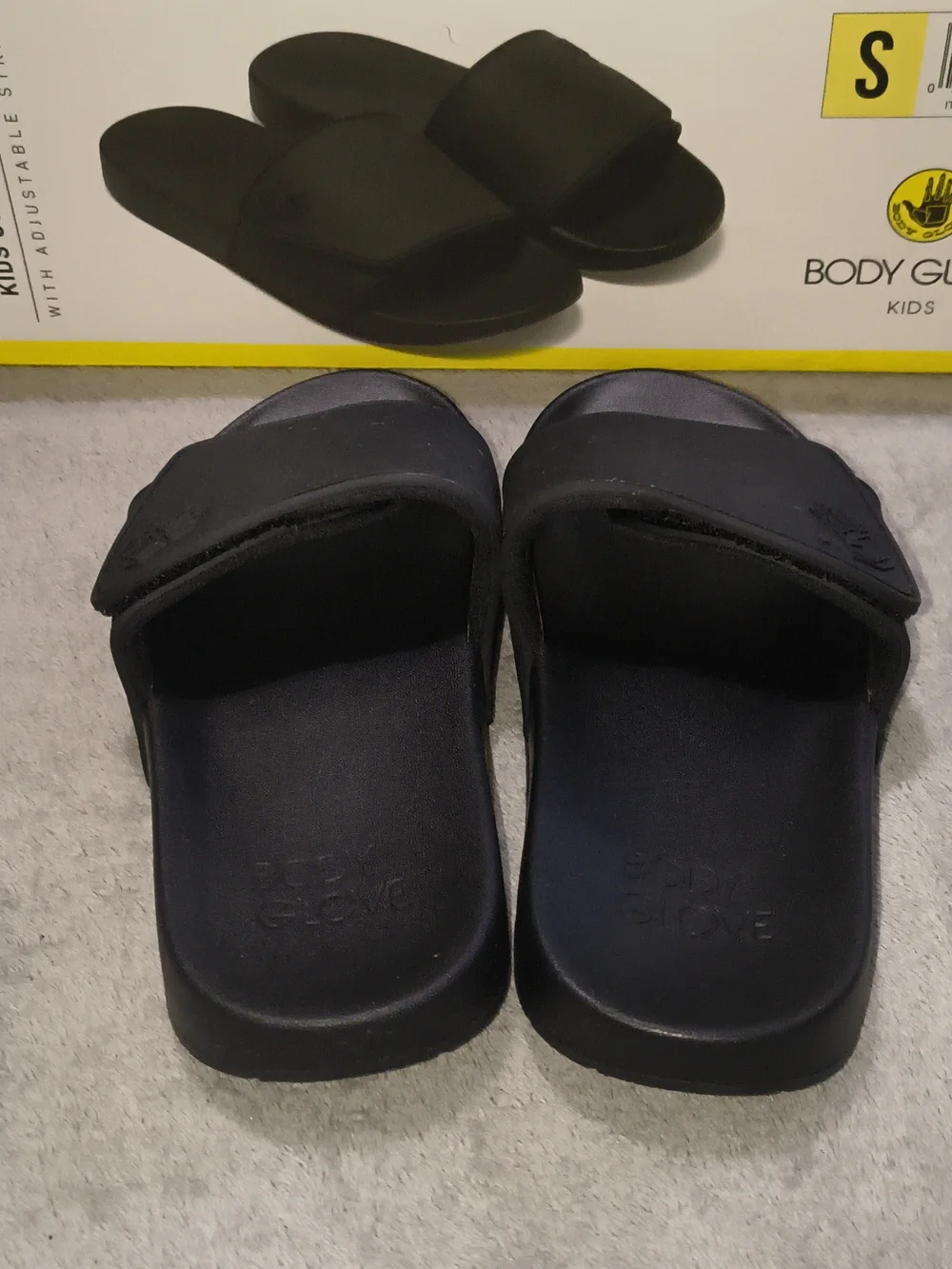 Body Glove Kids' Black Comfort Slide with Adjustable Strap